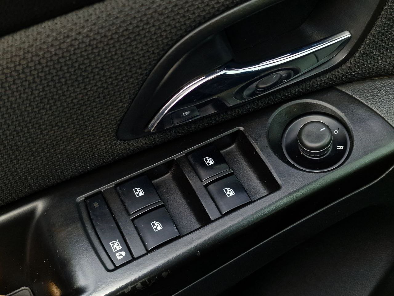 Chevrolet Cruze - фото 22