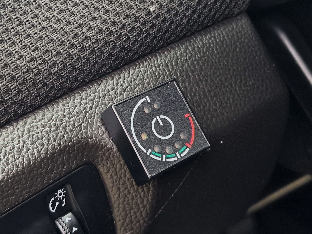 Chevrolet Cruze - фото 14