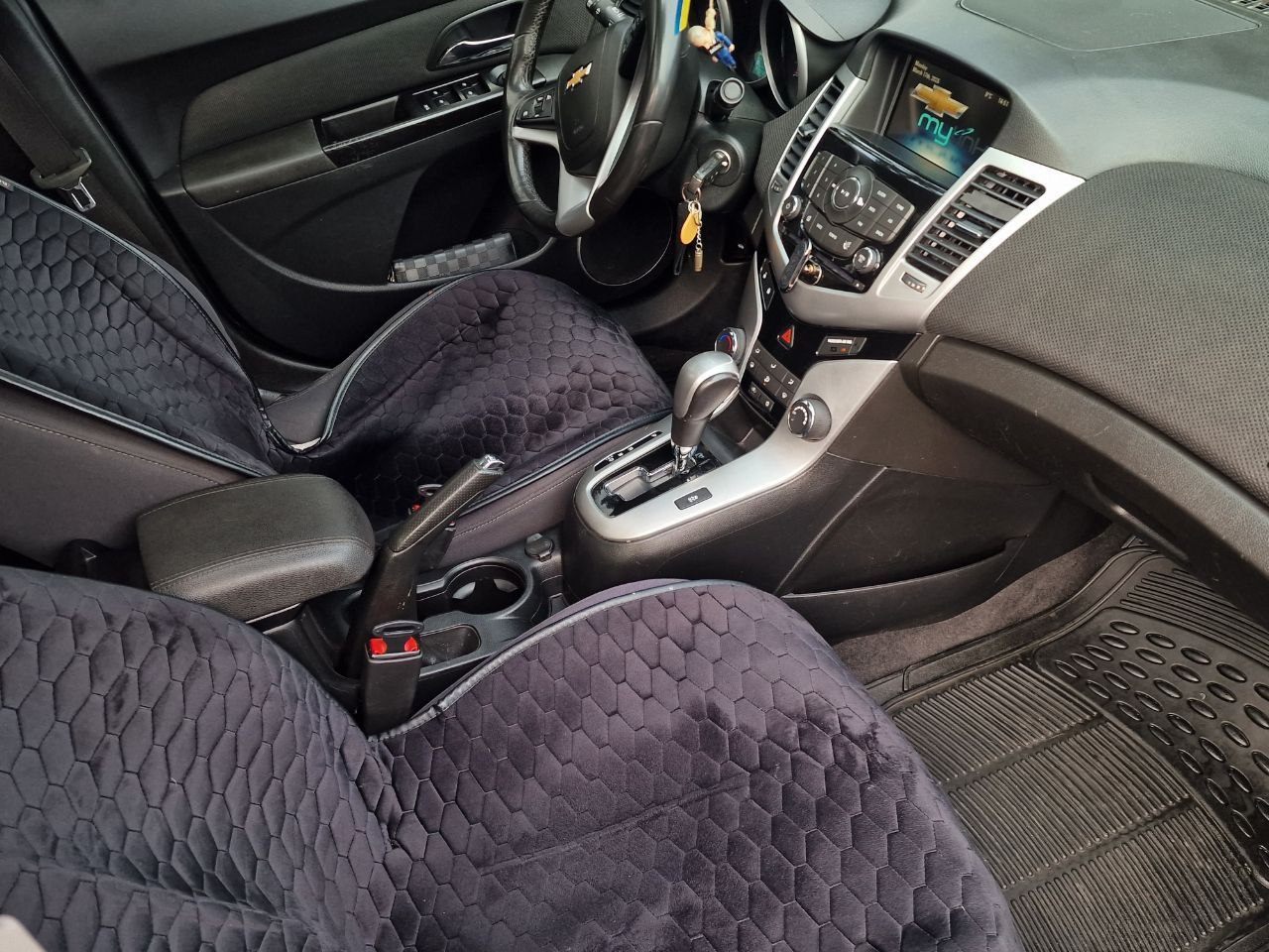 Chevrolet Cruze - фото 19