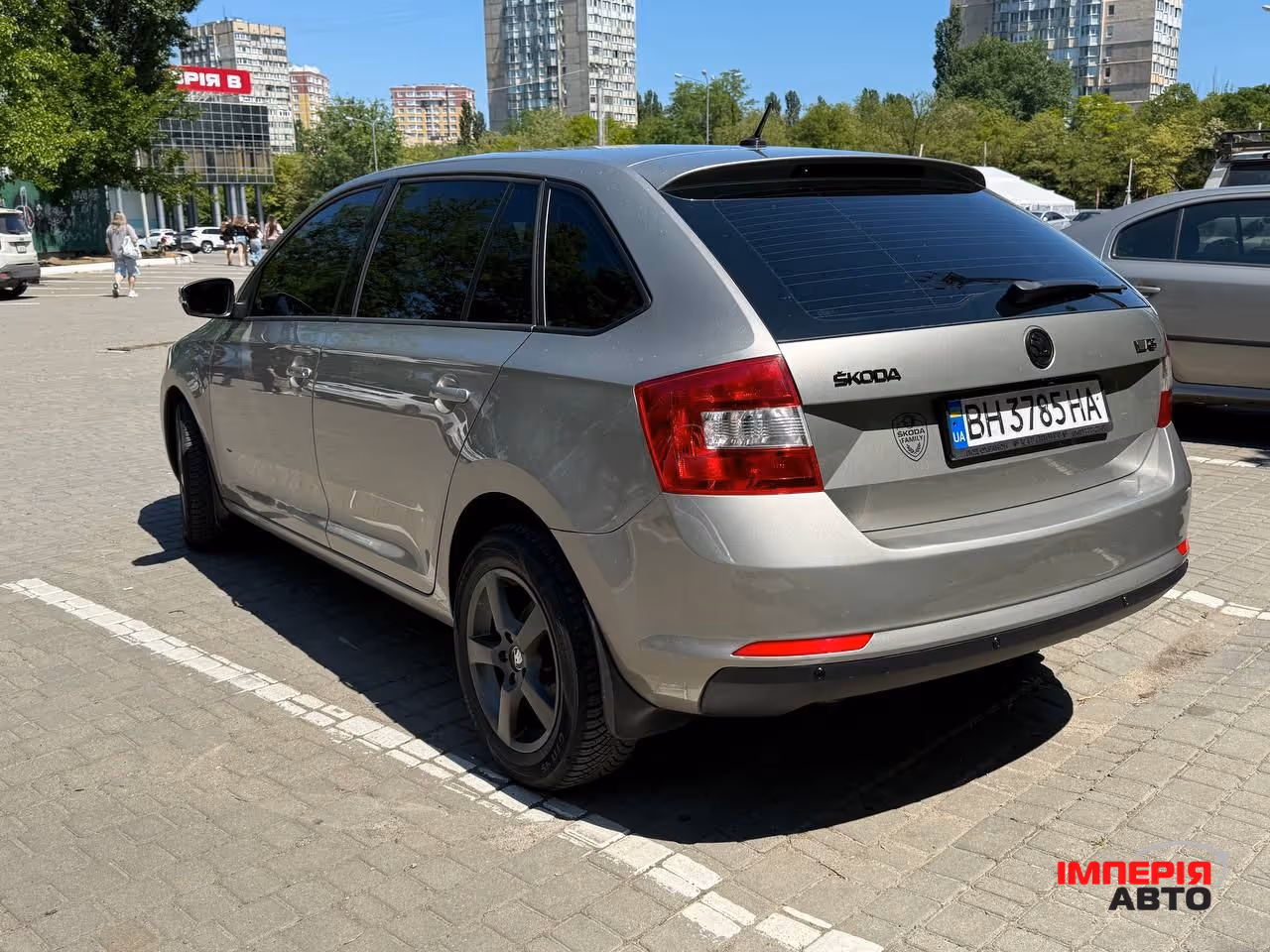 Skoda Rapid - фото 6