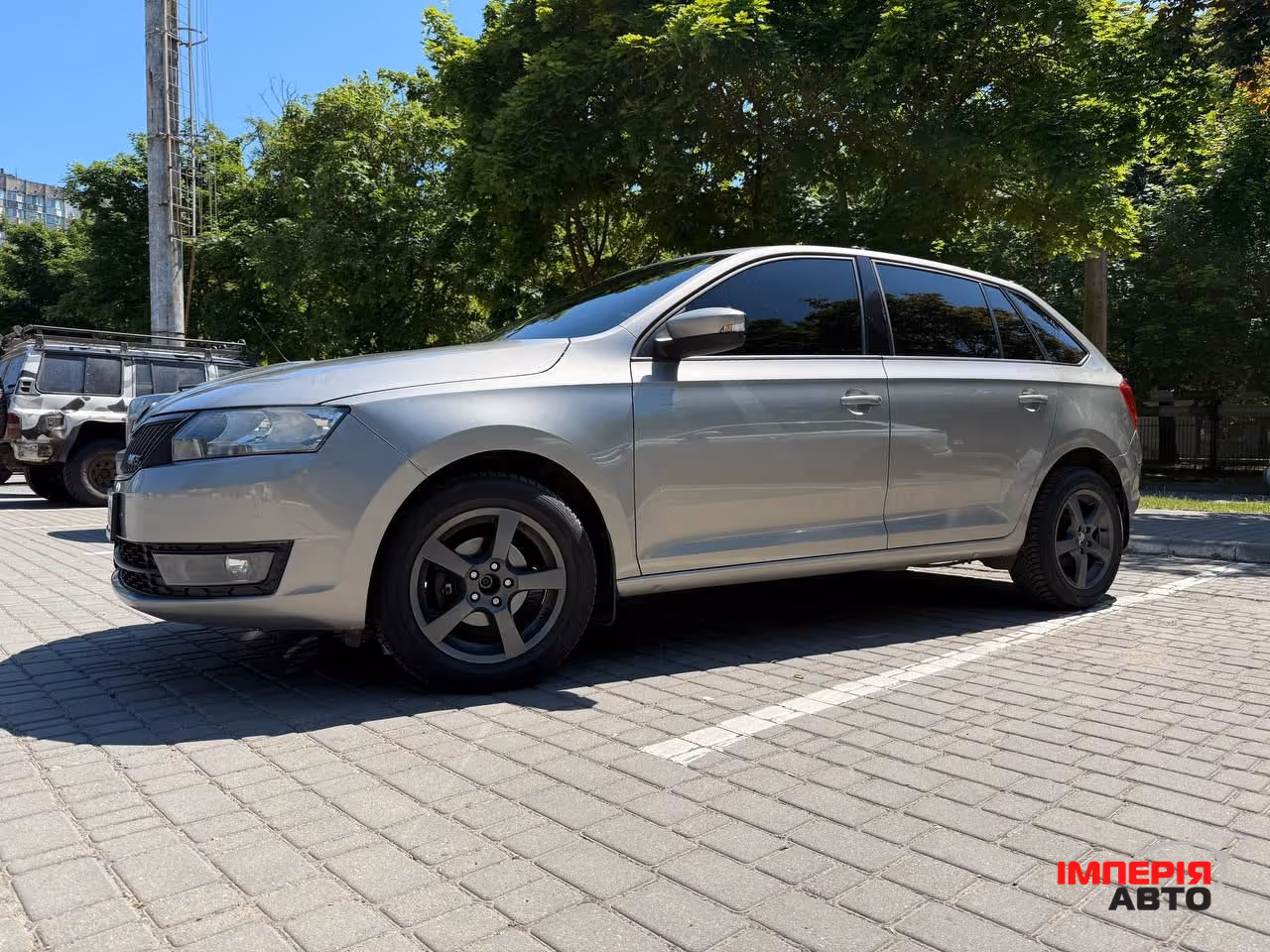 Skoda Rapid - фото 3