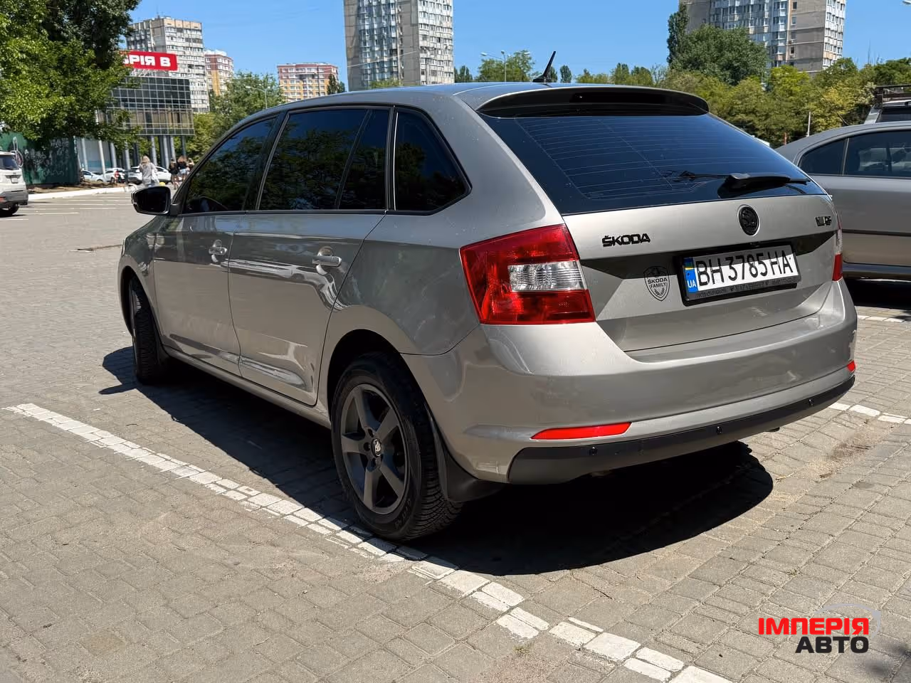 Skoda Rapid - фото 7