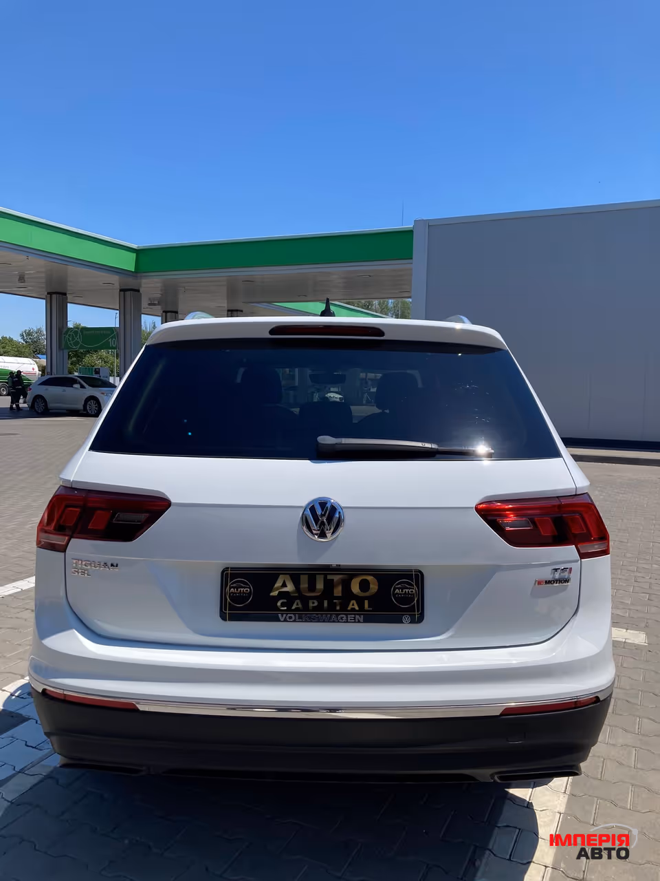 Volkswagen Tiguan - фото 16