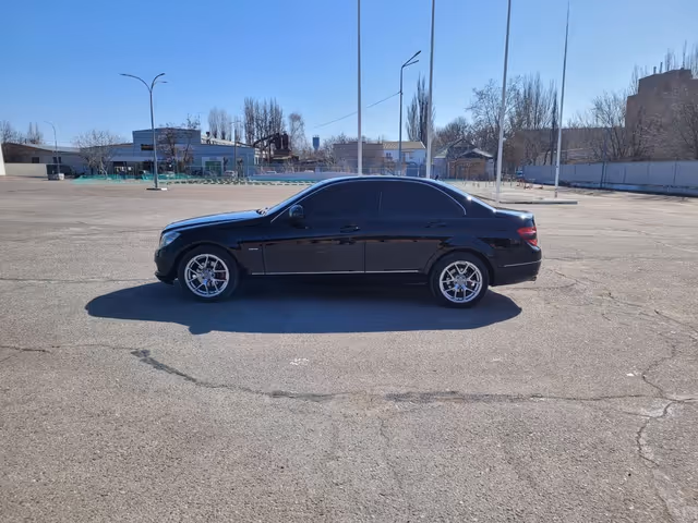 Mercedes-Benz C-Класс - фото 5