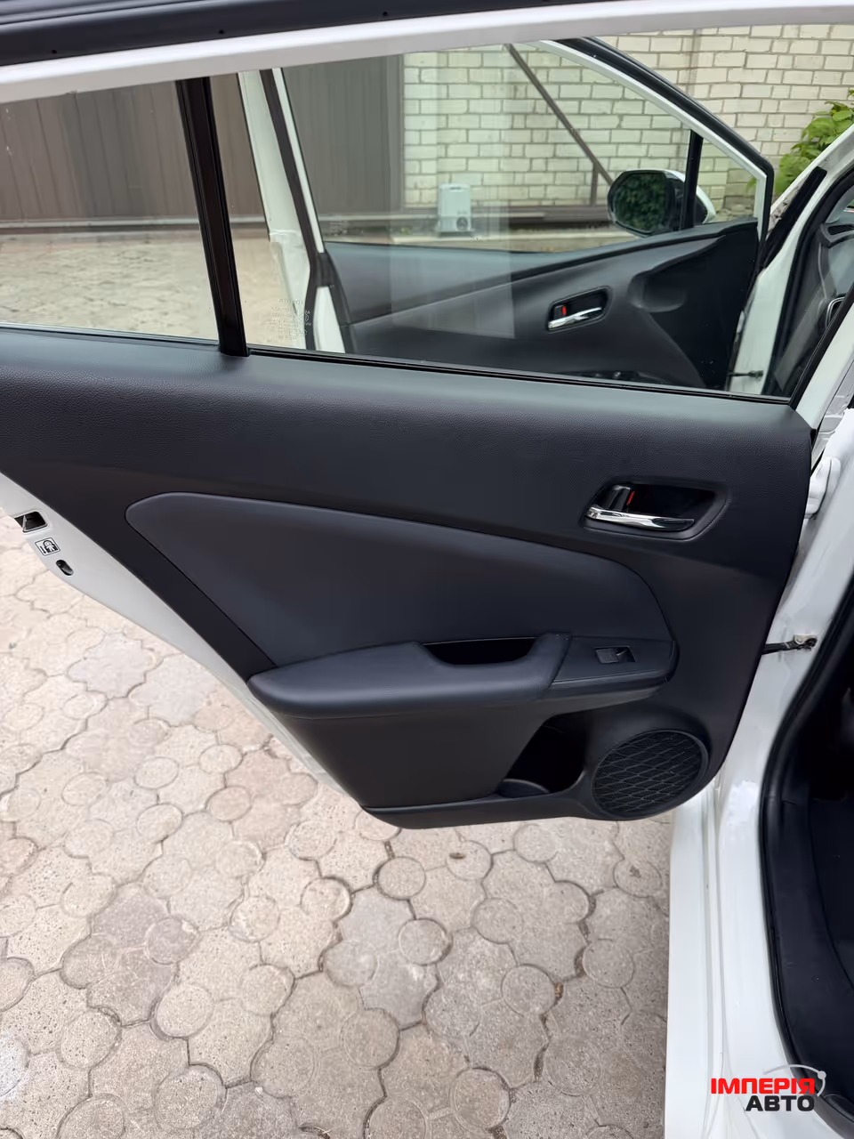 Toyota Prius - фото 17