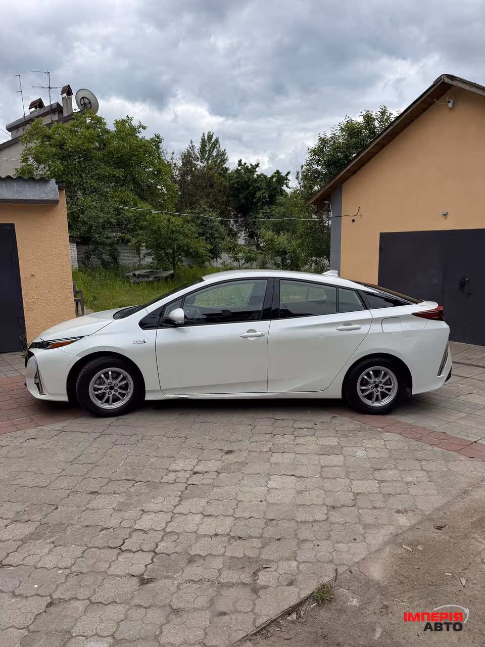 Toyota Prius - фото 8