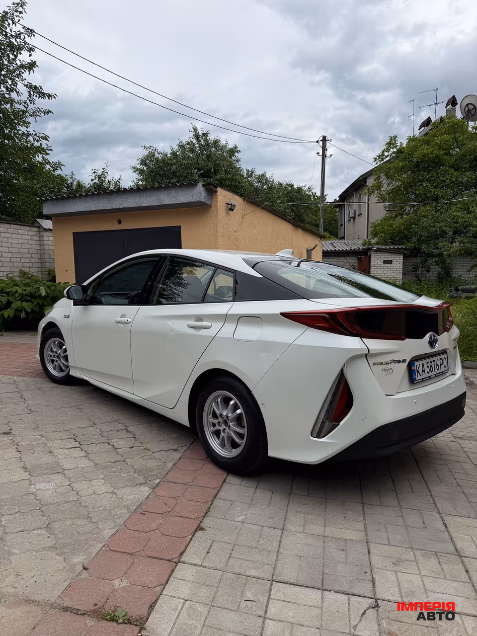 Toyota Prius - фото 5