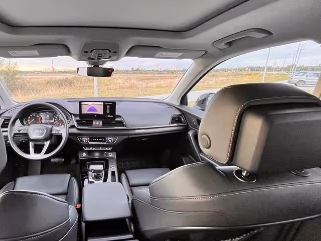Audi Q5 - фото 5