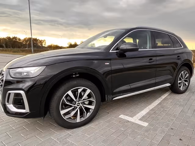 Audi Q5 - фото 4