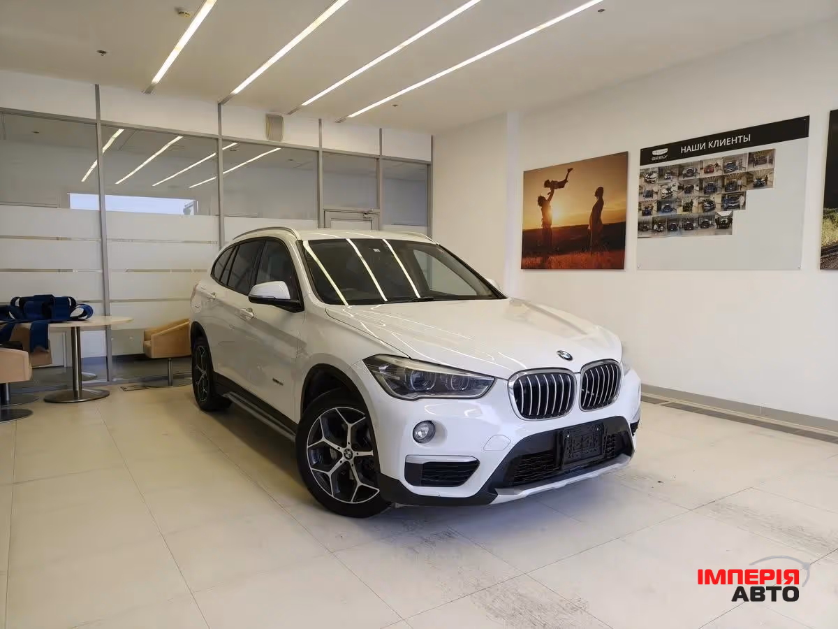 BMW X1 - фото 2