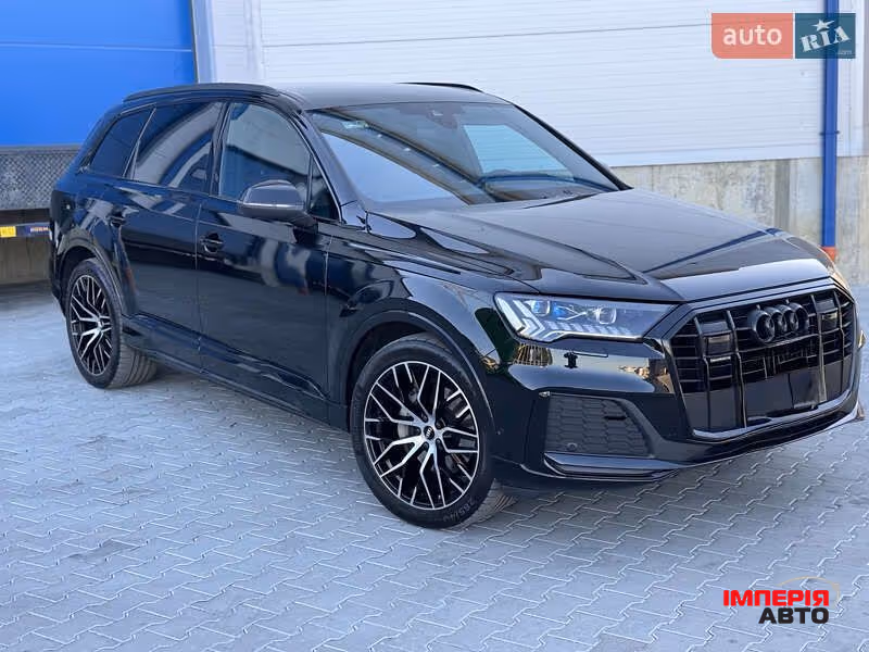 Audi Q7 - фото 2