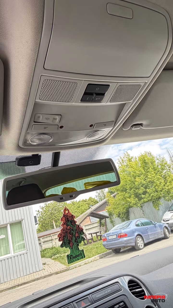 Volkswagen Tiguan - фото 9