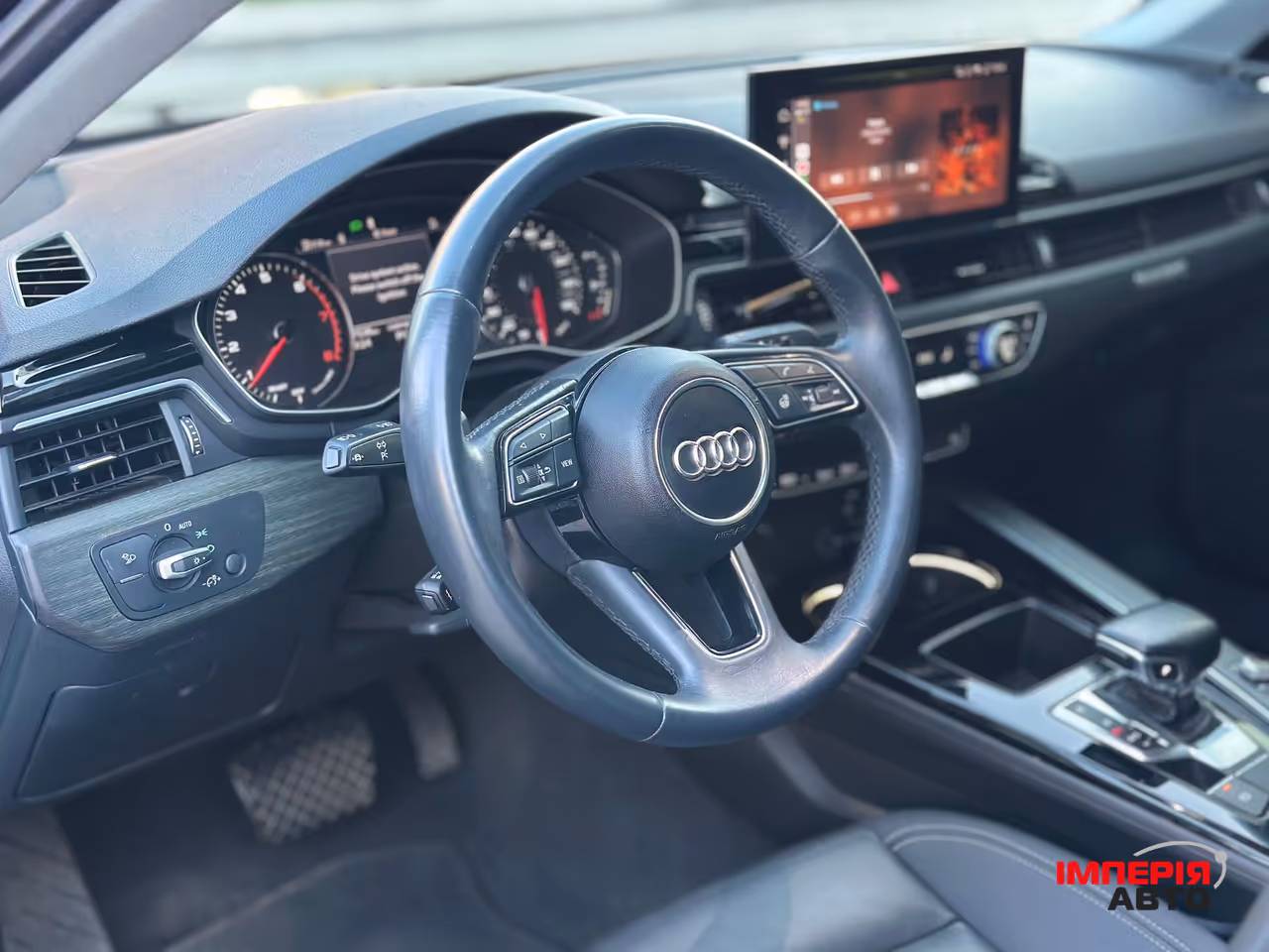 Audi A4 - фото 13