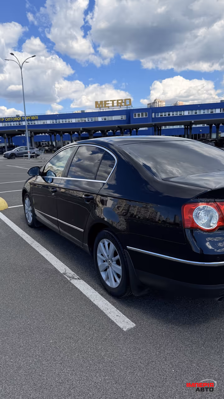 Volkswagen Passat - фото 3