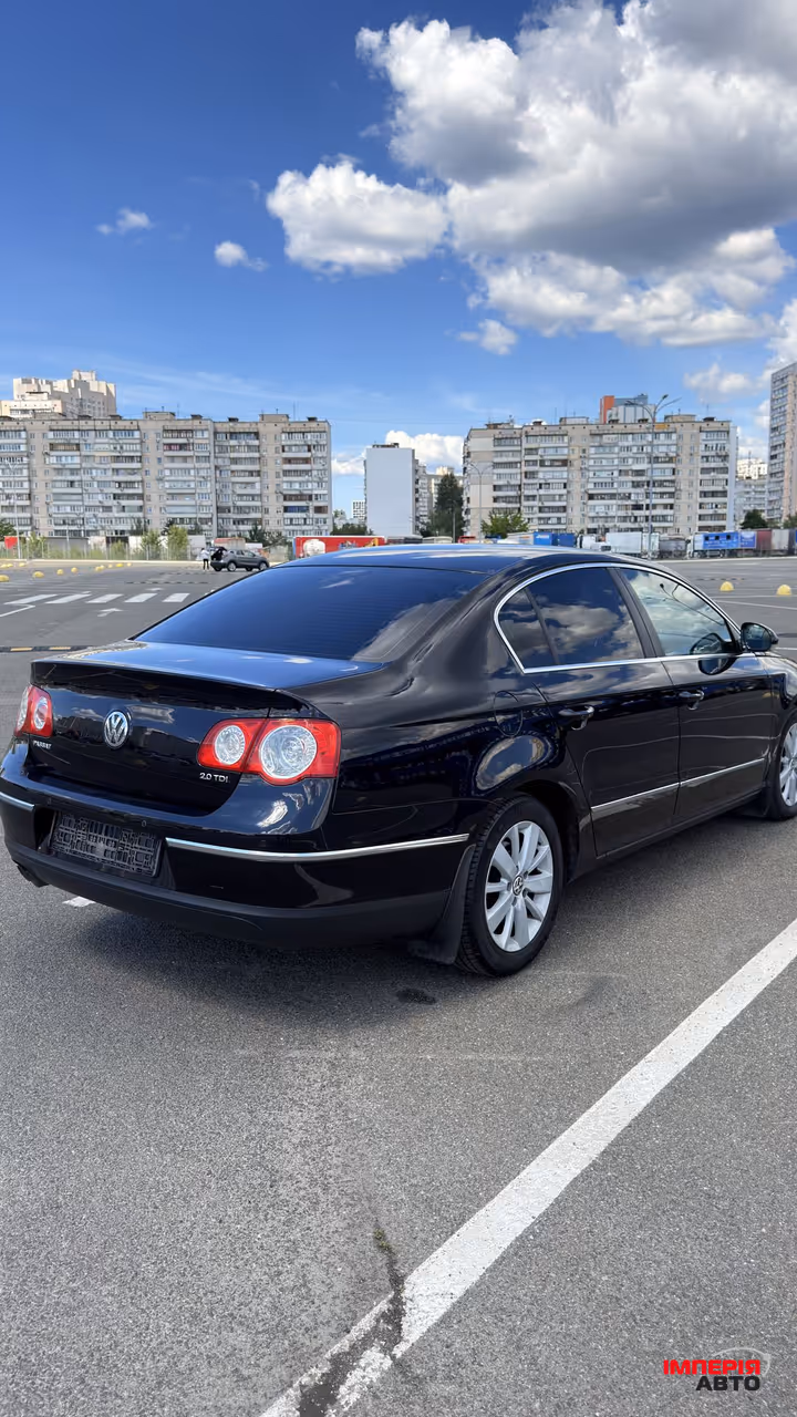 Volkswagen Passat - фото 7