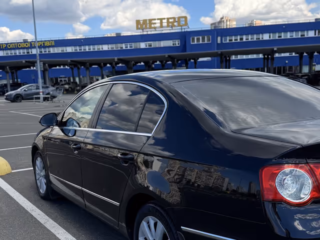 Volkswagen Passat - фото 3