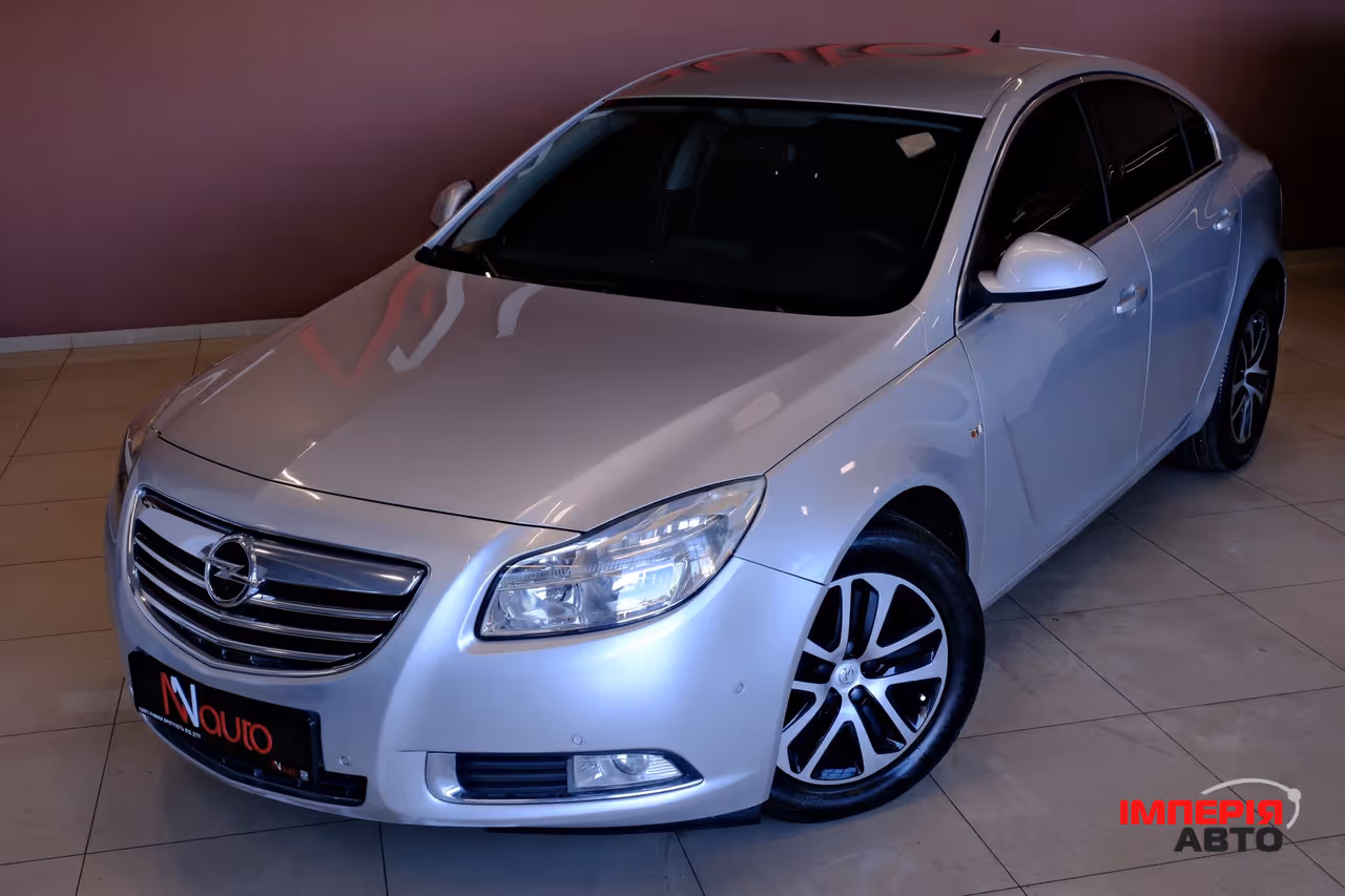 Opel Insignia - фото 2