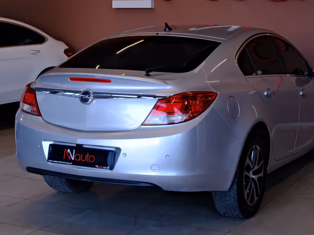 Opel Insignia - фото 5