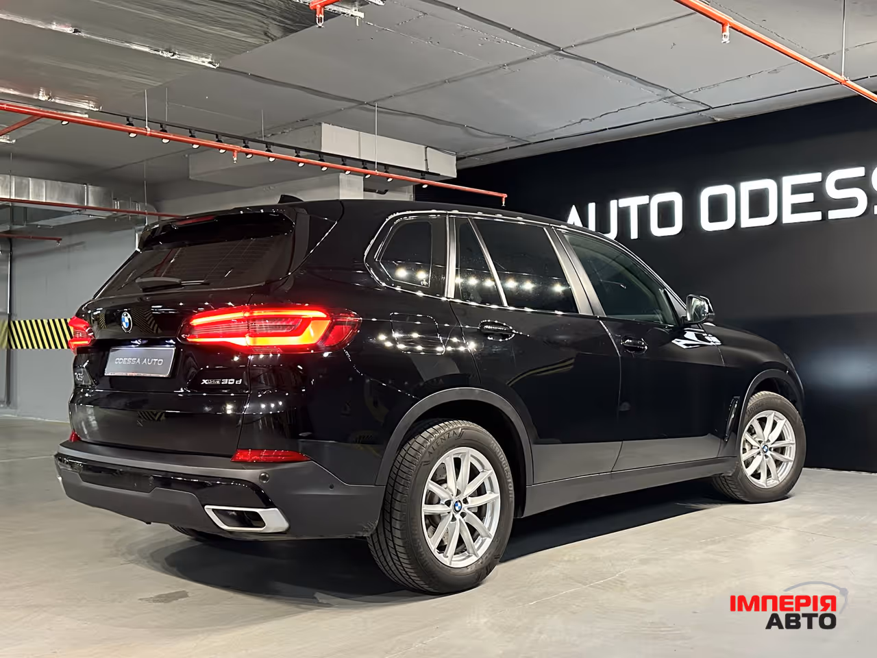 BMW X5 - фото 8