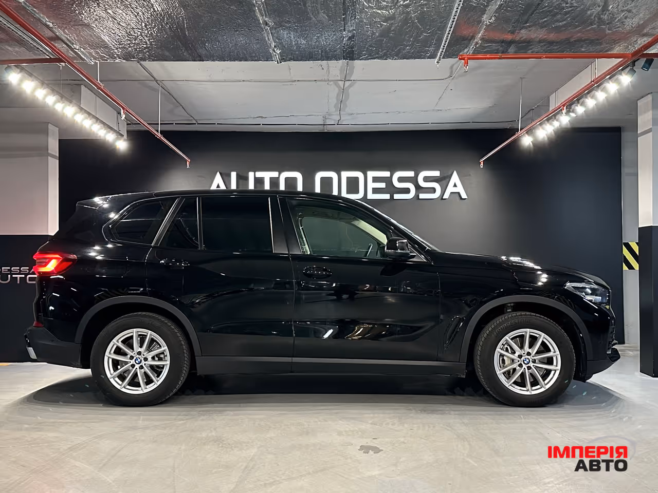BMW X5 - фото 5