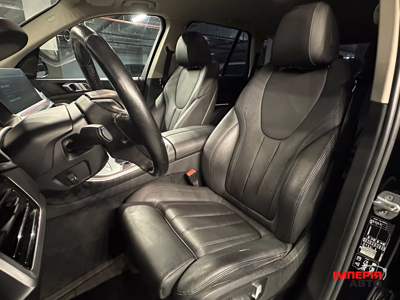 BMW X5 - фото 12