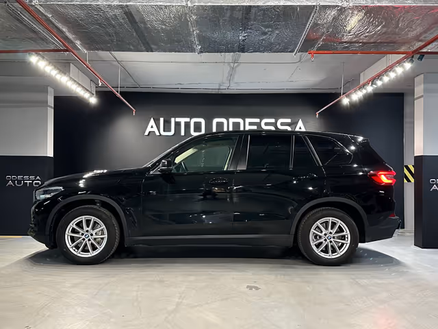 BMW X5 - фото 4