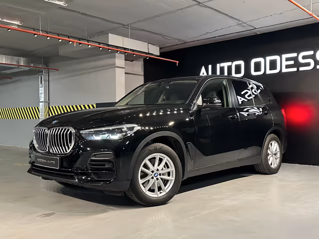 BMW X5 - фото 3
