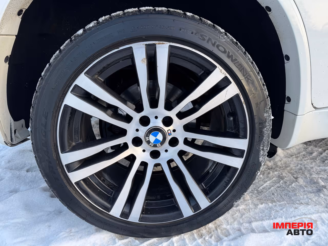 BMW X5 - фото 27
