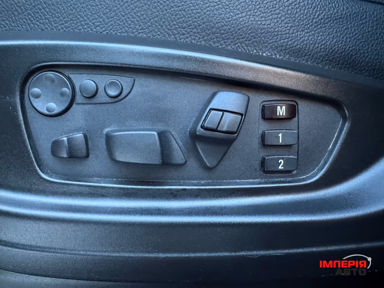 BMW X5 - фото 14