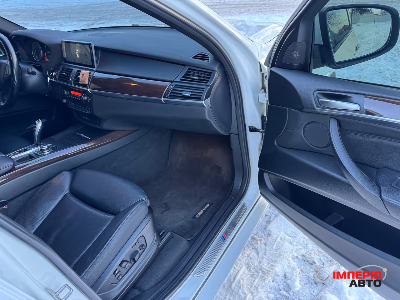 BMW X5 - фото 11