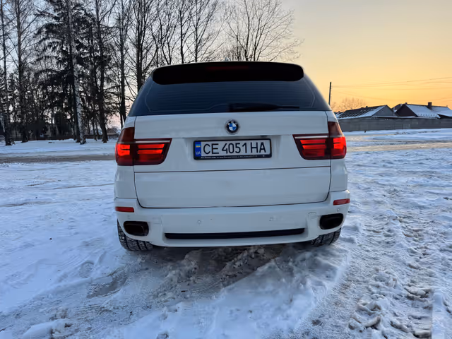 BMW X5 - фото 5