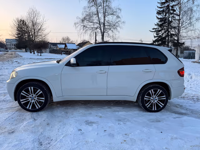 BMW X5 - фото 3