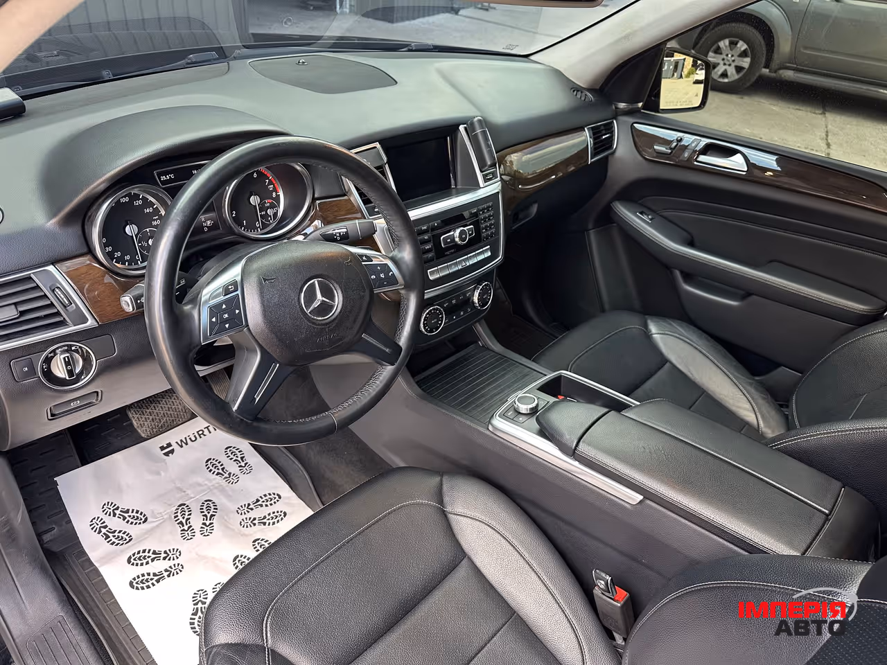 Mercedes-Benz M-Класс - фото 15