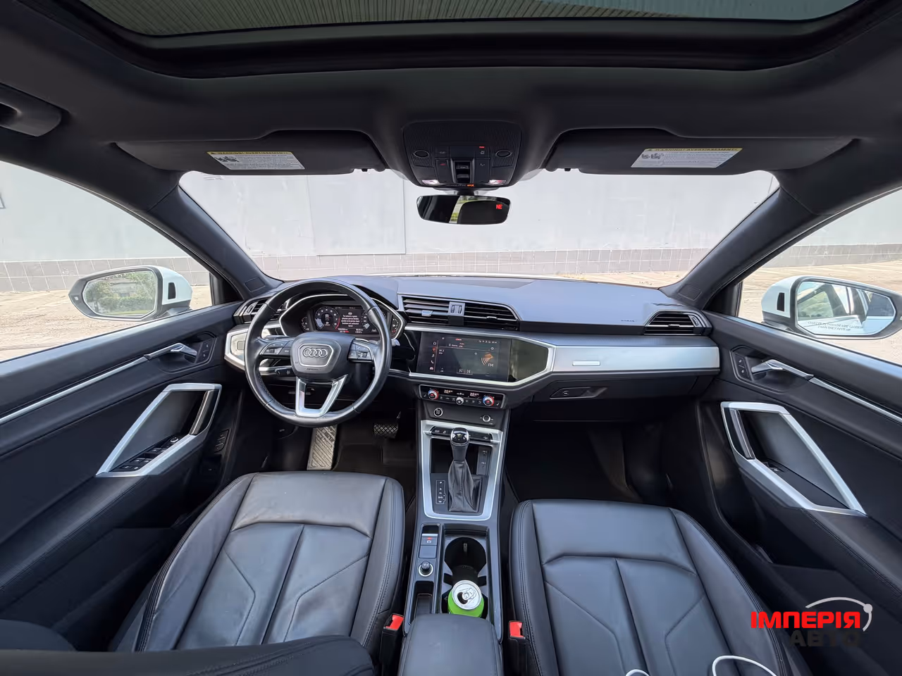 Audi Q3 - фото 16