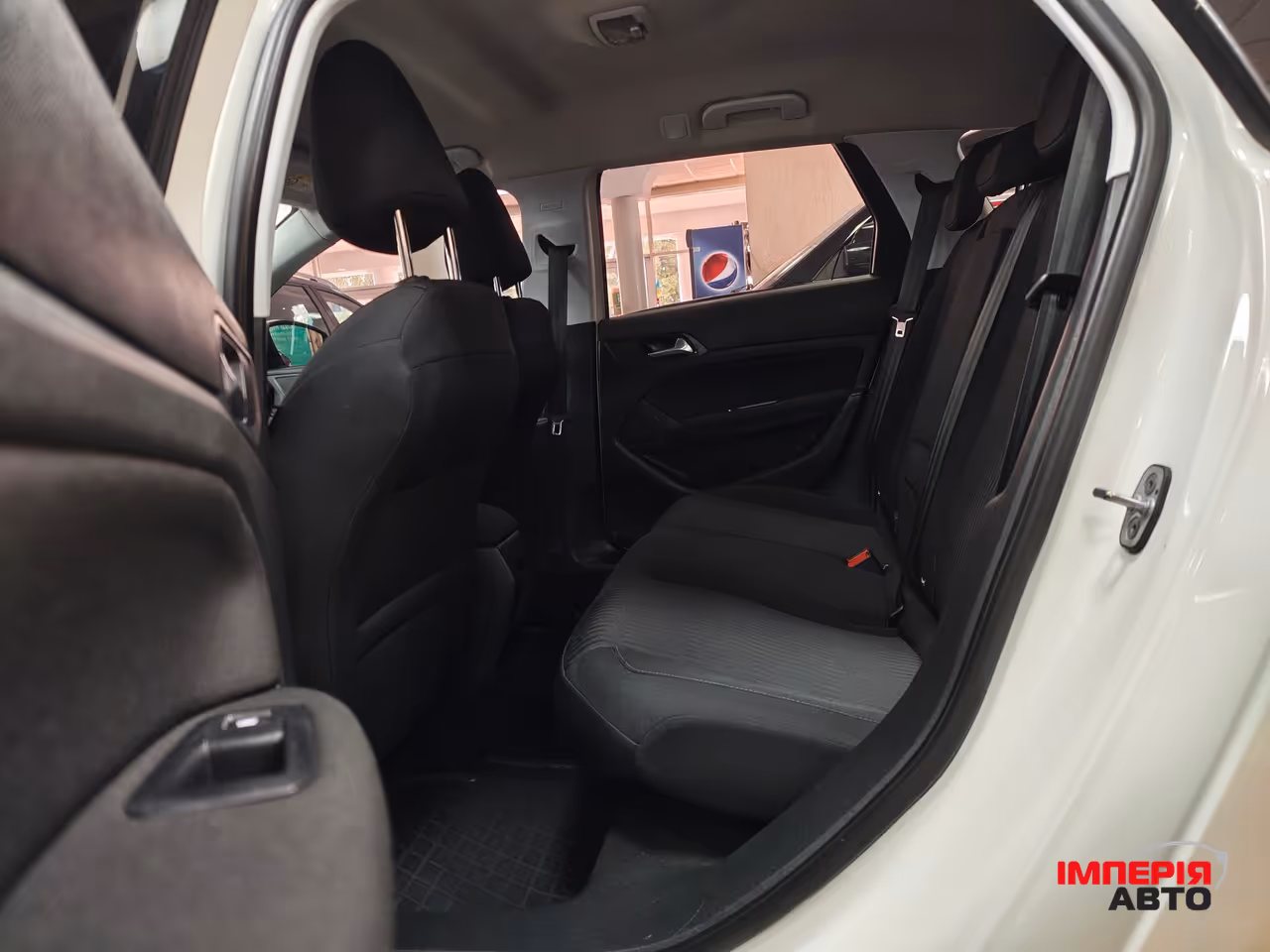 Peugeot 308 - фото 7
