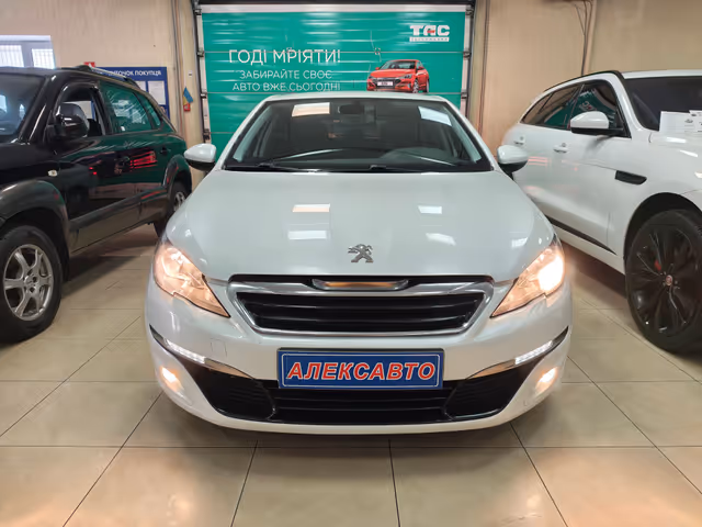 Peugeot 308 - фото 2