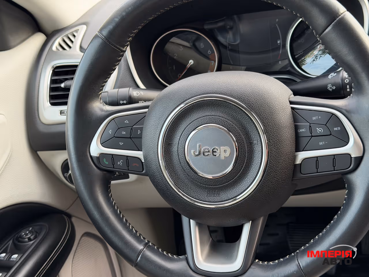 Jeep Compass - фото 15