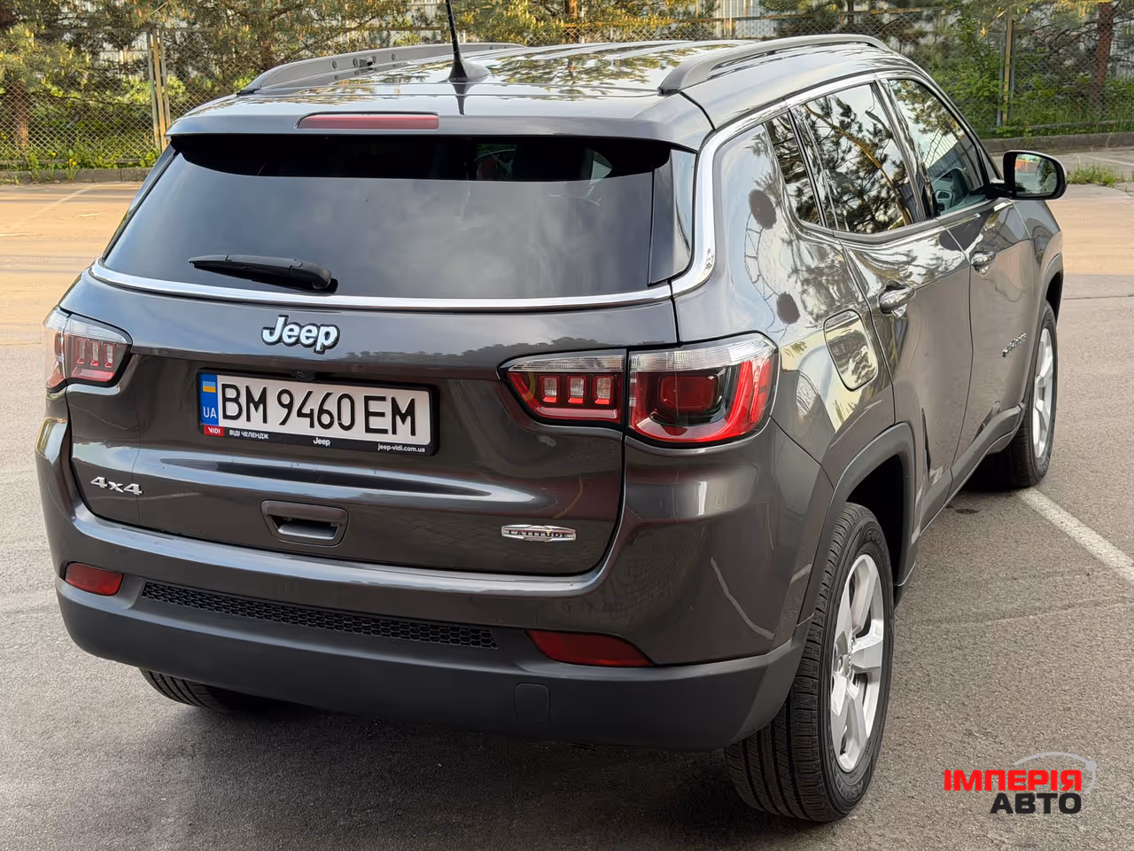 Jeep Compass - фото 6
