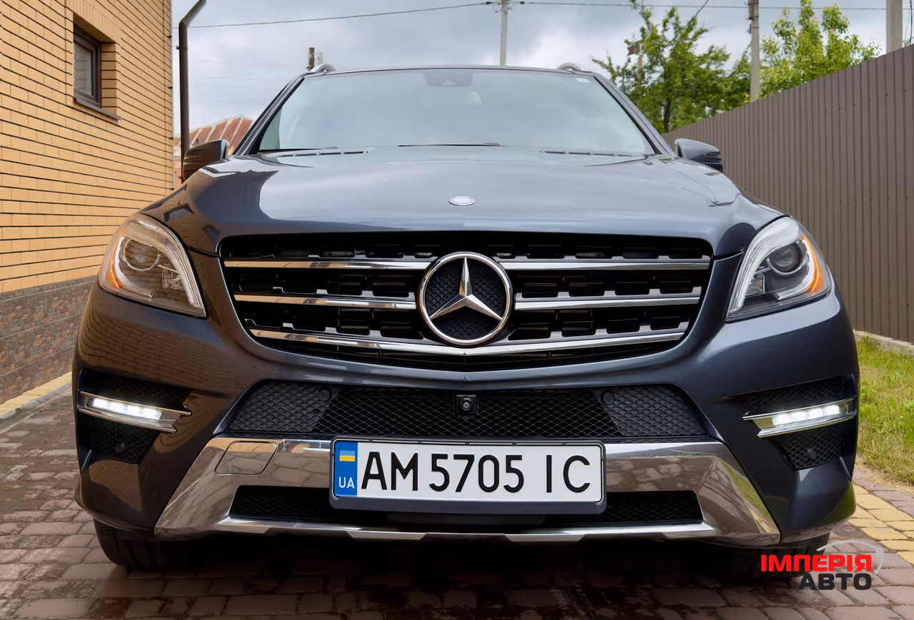 Mercedes-Benz M-Класс - фото 12