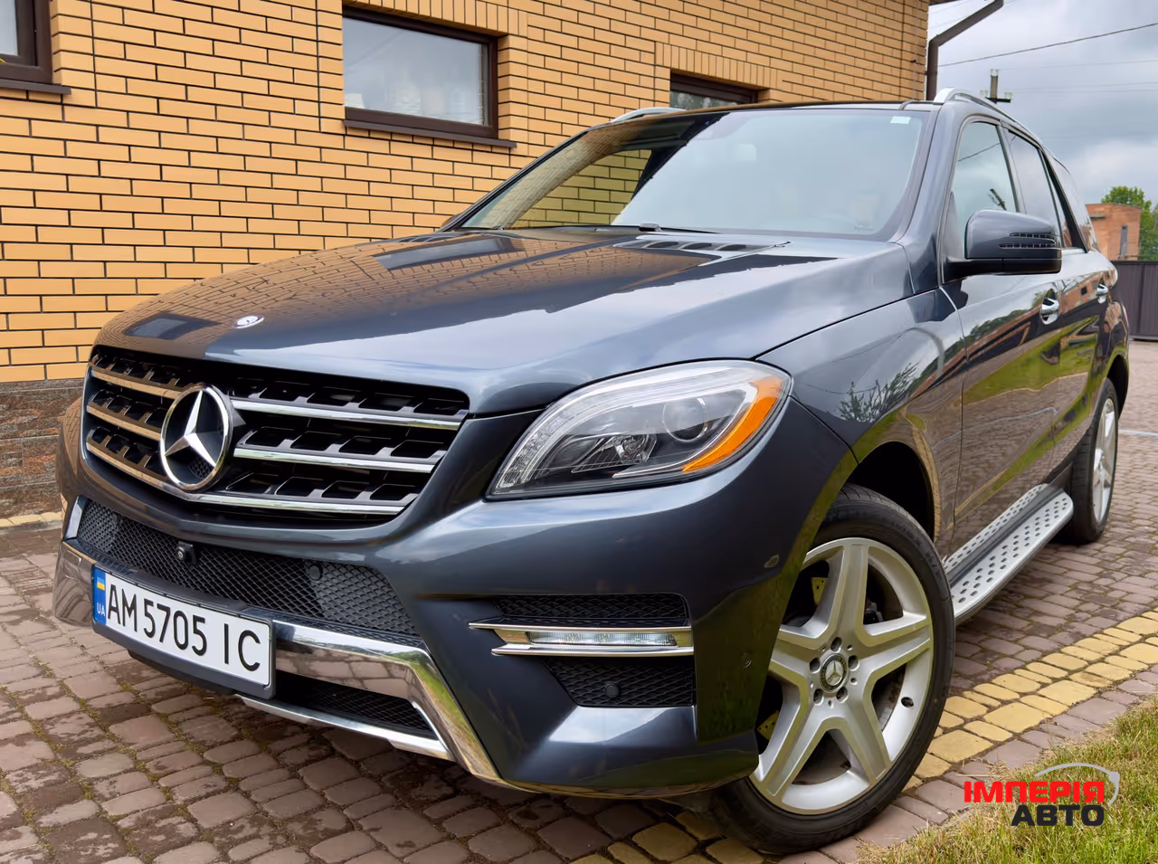 Mercedes-Benz M-Класс - фото 10