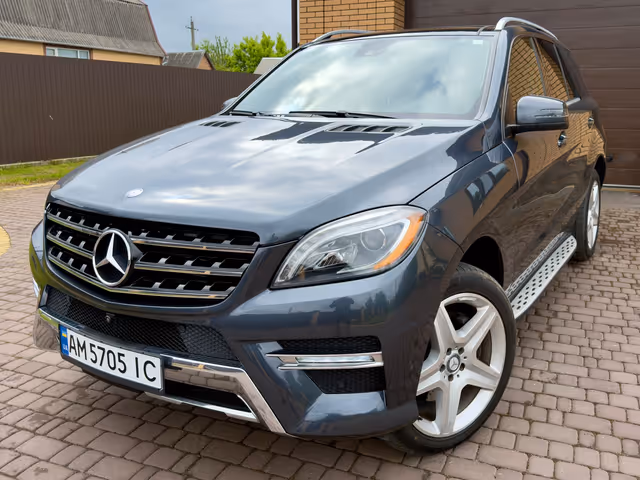 Mercedes-Benz M-Класс - фото 4