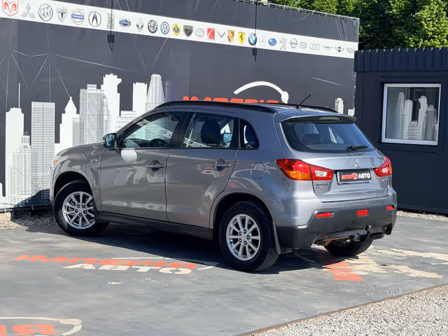 Mitsubishi ASX - фото 5