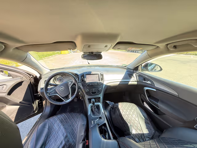 Opel Insignia - фото 5