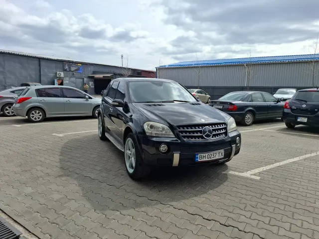 Mercedes-Benz M-Класс AMG - фото 3