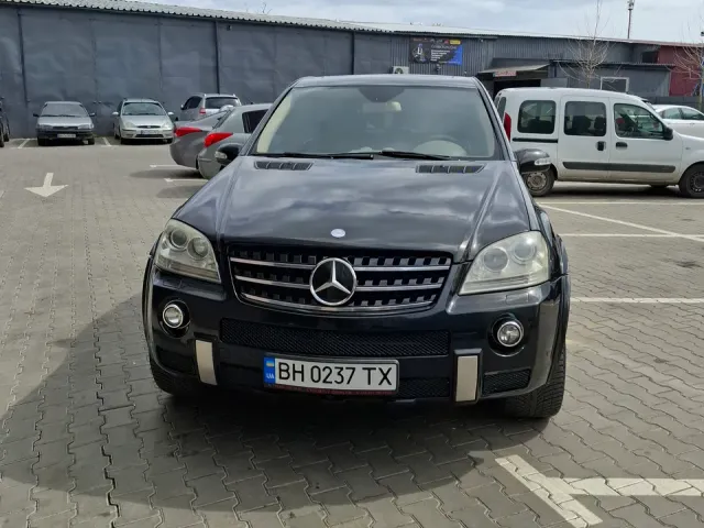 Mercedes-Benz M-Класс AMG - фото 1