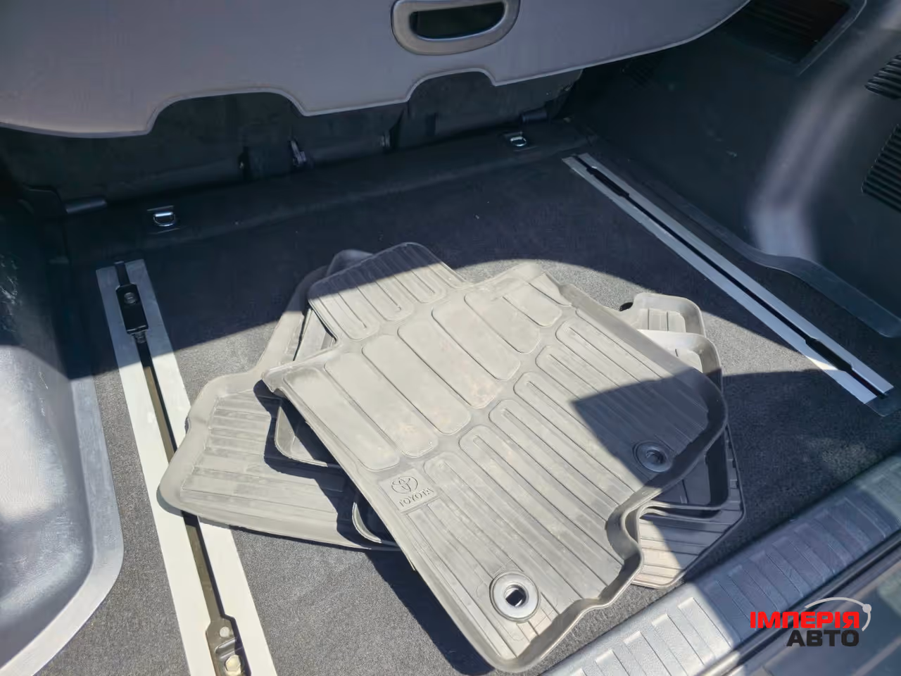 Toyota Land Cruiser Prado - фото 31