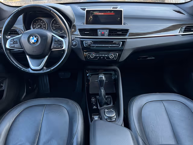 BMW X1 - фото 5
