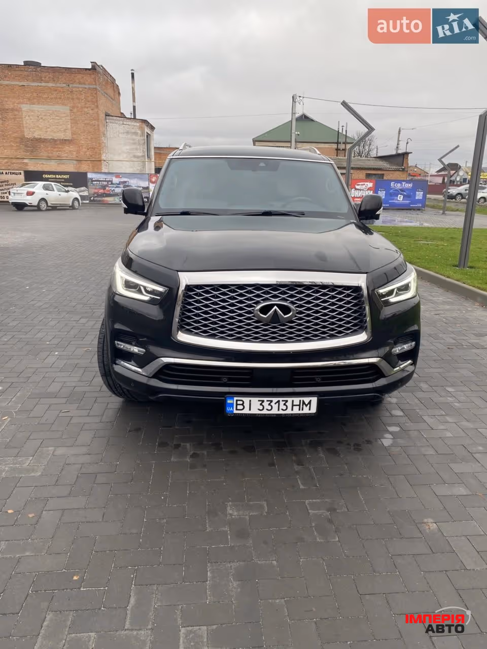 Infiniti QX80 - фото 8