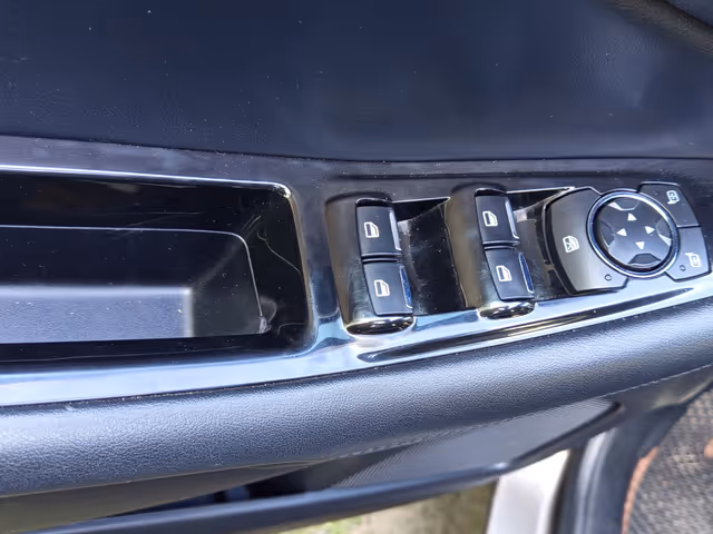 Ford Edge - фото 3