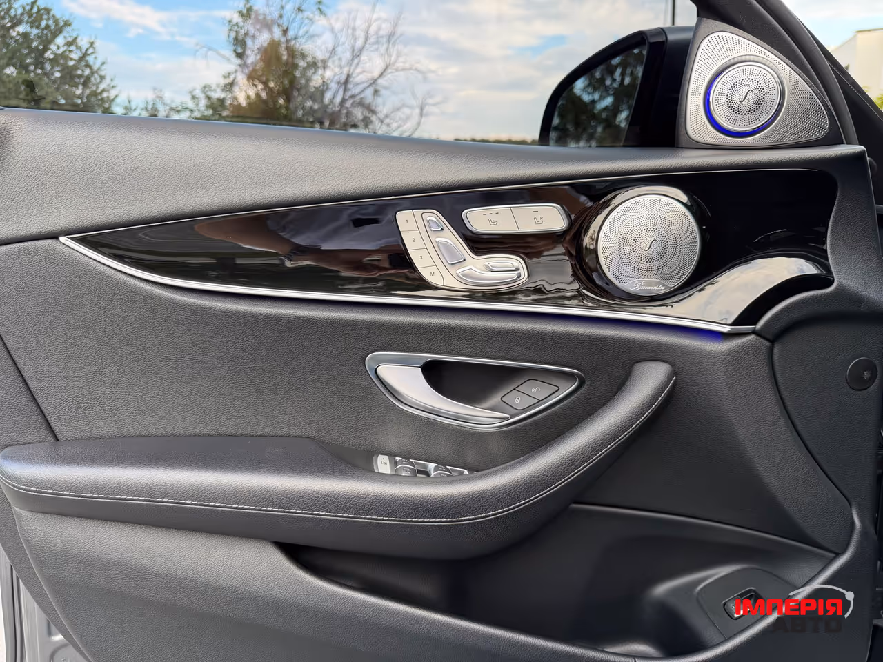 Mercedes-Benz E-Класс - фото 54